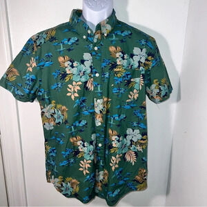 Arizona Jeans ,medium men’s Hawaiian short sleeve button front top pocket